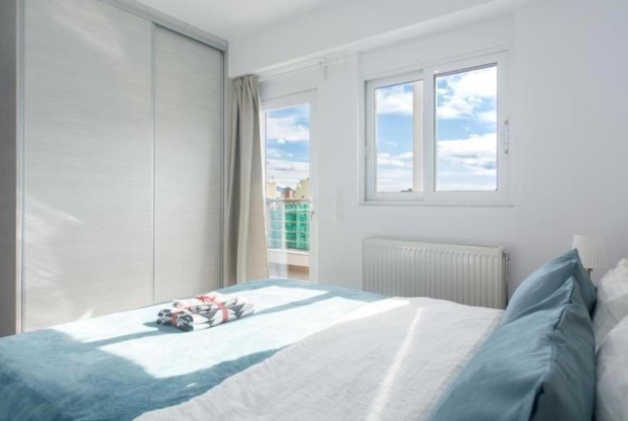 New Spacious Apartment Located In Пирей Экстерьер фото
